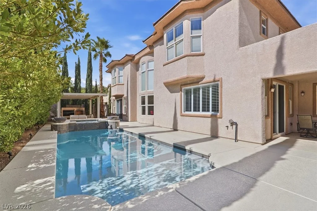 10671 Capesthorne, Las Vegas, NV 89135