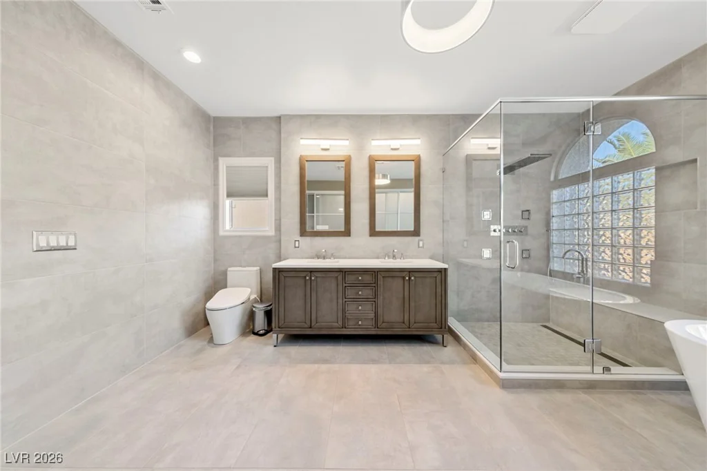 1999 Oliver Springs, Henderson, NV 89052