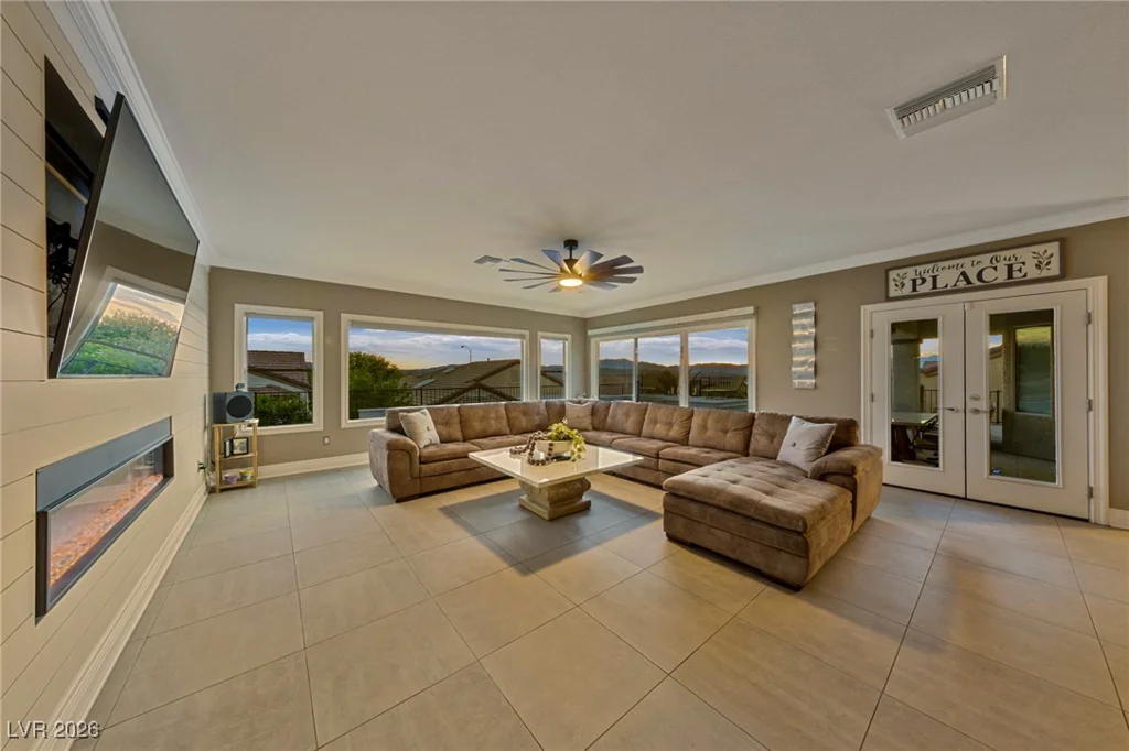 1999 Oliver Springs, Henderson, NV 89052
