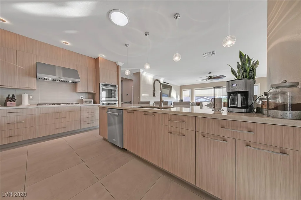 1999 Oliver Springs, Henderson, NV 89052