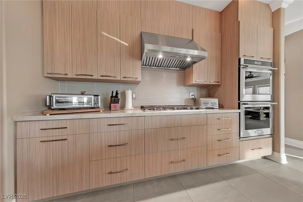 1999 Oliver Springs, Henderson, NV 89052