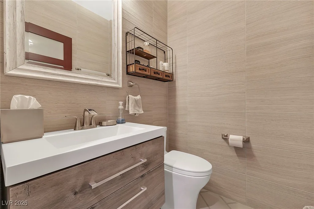 1999 Oliver Springs, Henderson, NV 89052