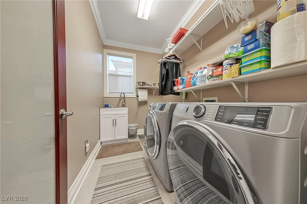 1999 Oliver Springs, Henderson, NV 89052