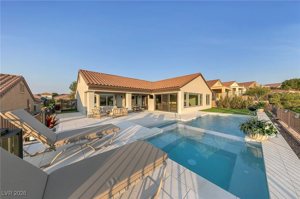 1999 Oliver Springs, Henderson, NV 89052