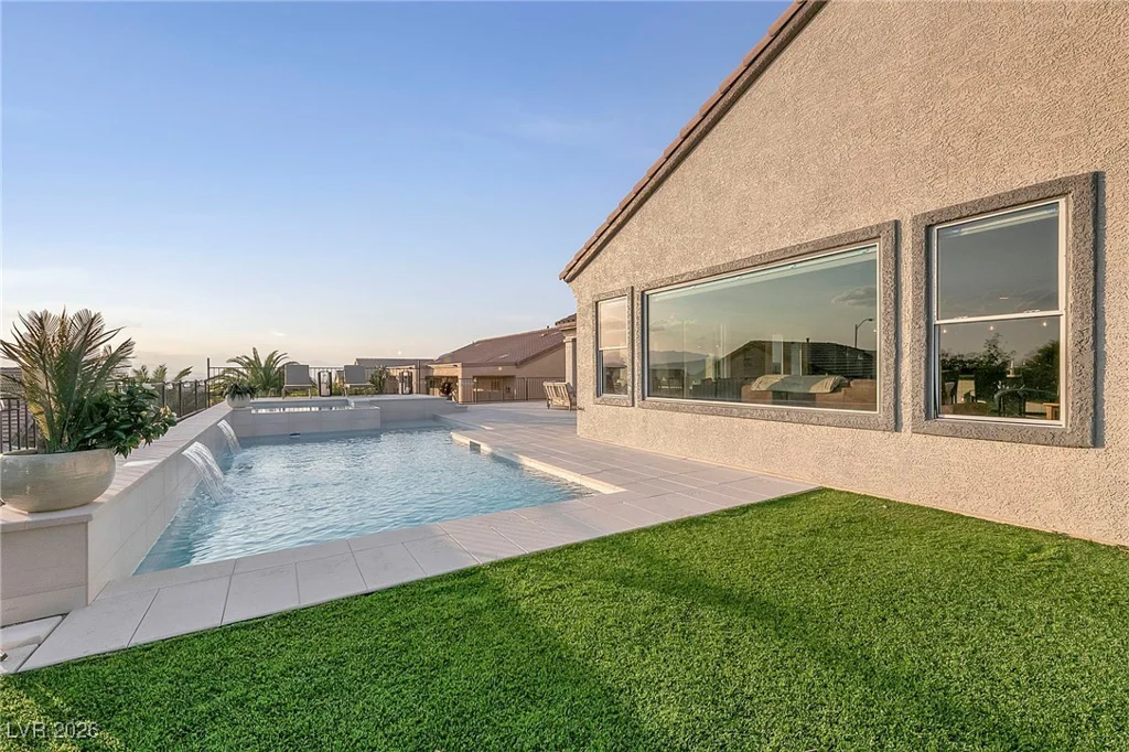 1999 Oliver Springs, Henderson, NV 89052