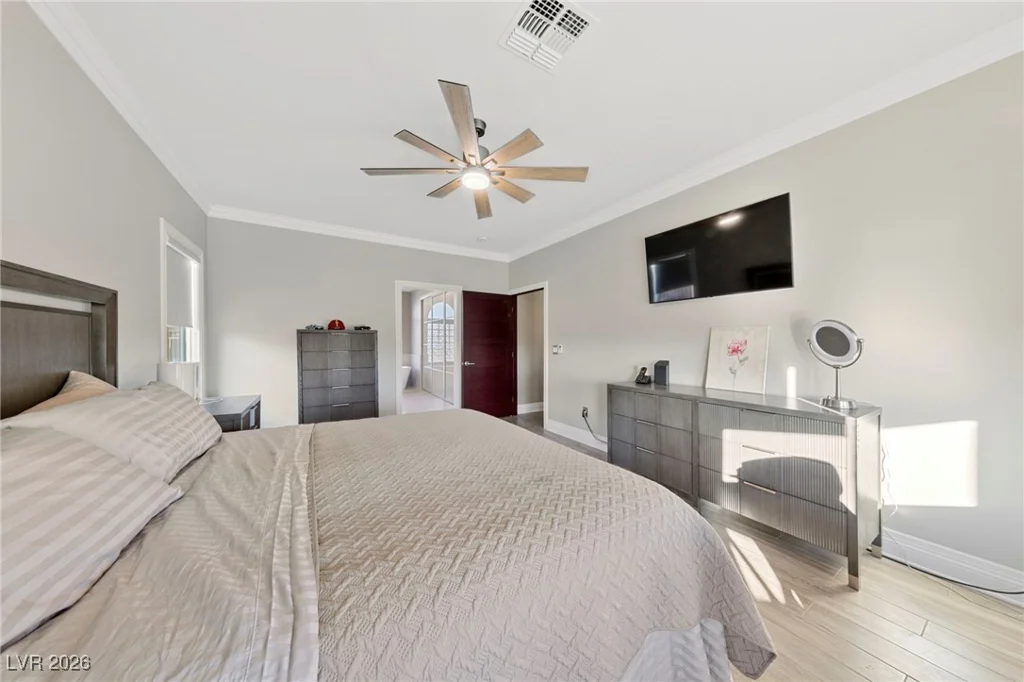1999 Oliver Springs, Henderson, NV 89052