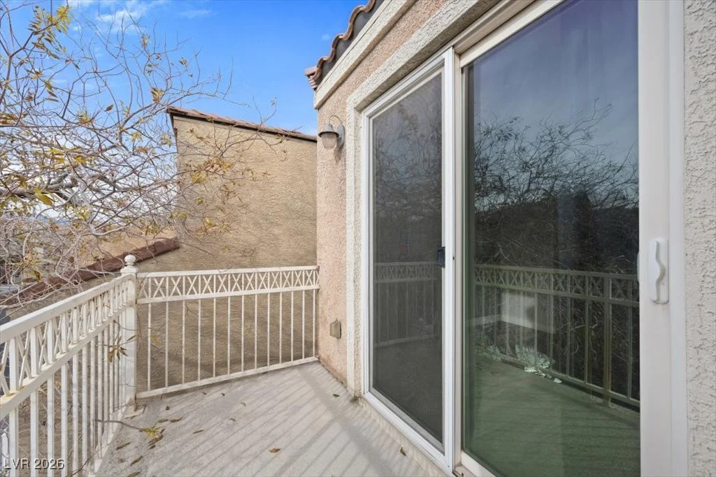 6674 Churnet Valley, Las Vegas, NV 89139