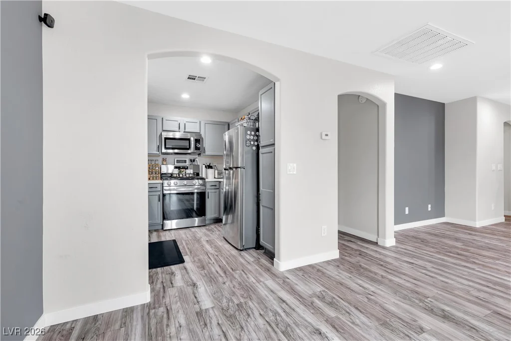 6674 Churnet Valley, Las Vegas, NV 89139