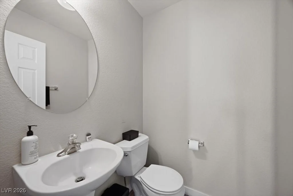 6674 Churnet Valley, Las Vegas, NV 89139