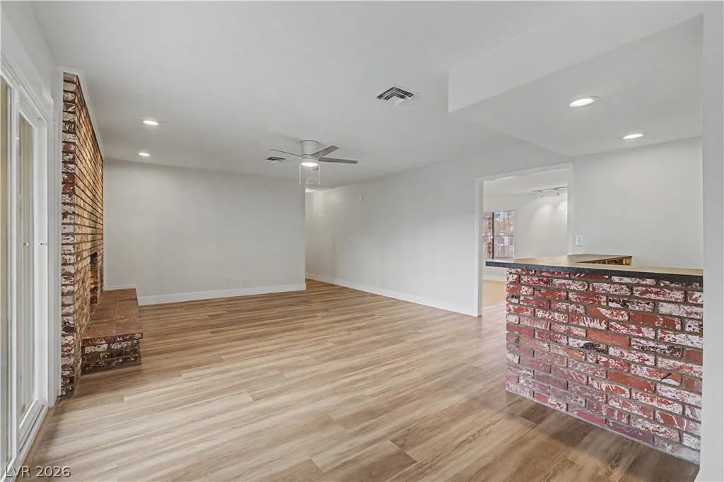 3055 Santa Margarita, Las Vegas, NV 89146