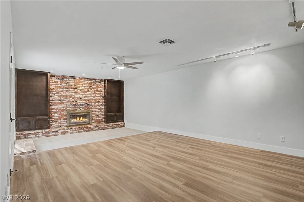 3055 Santa Margarita, Las Vegas, NV 89146