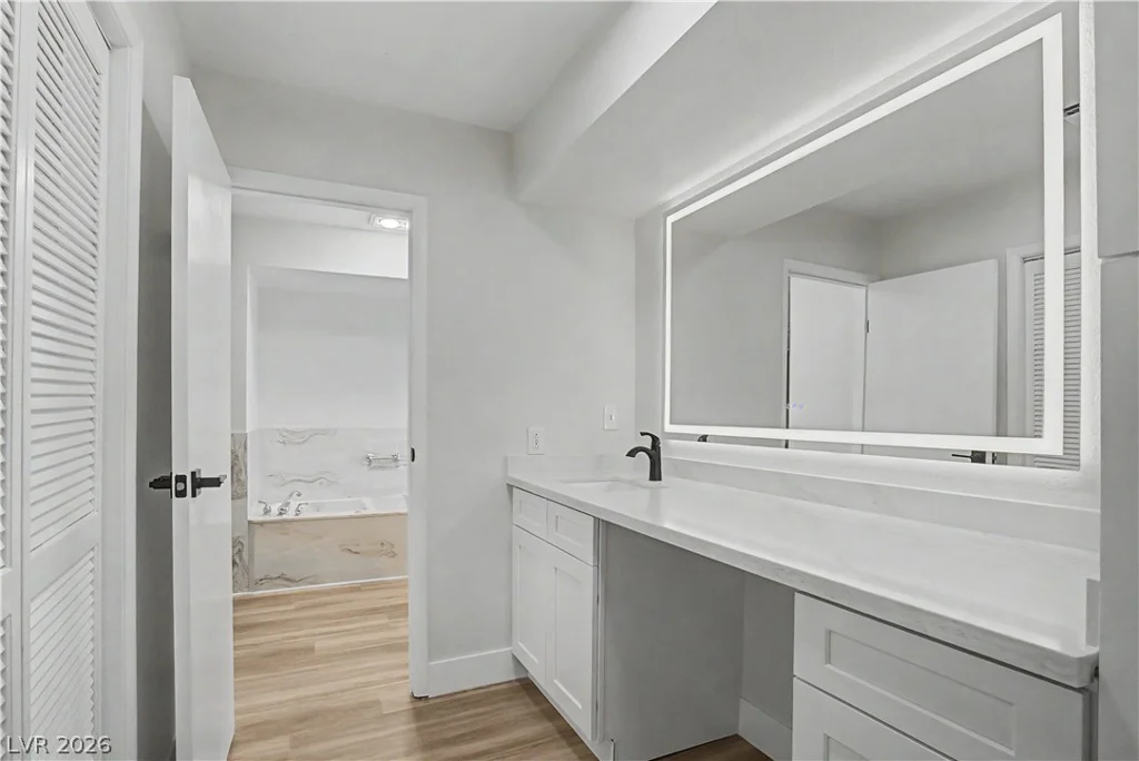 3055 Santa Margarita, Las Vegas, NV 89146