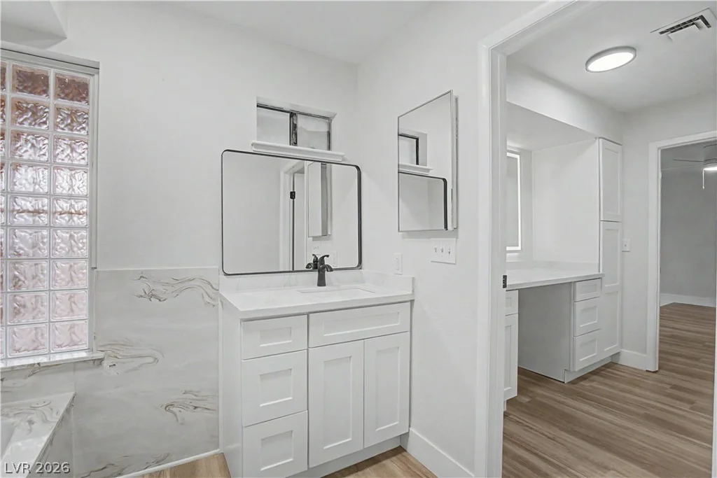 3055 Santa Margarita, Las Vegas, NV 89146