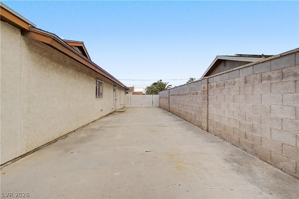 3055 Santa Margarita, Las Vegas, NV 89146