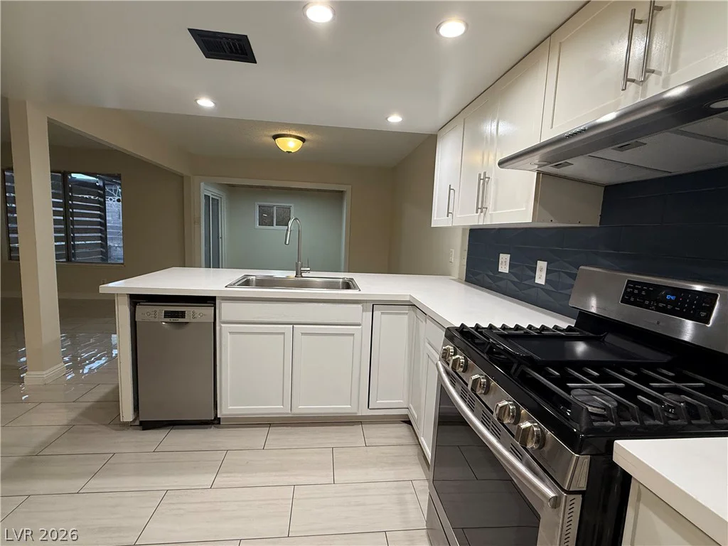 8916 Torcello, Las Vegas, NV 89117