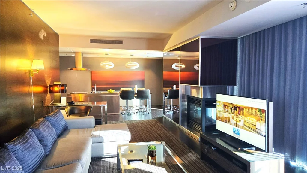 4381 Flamingo, Las Vegas, NV 89103