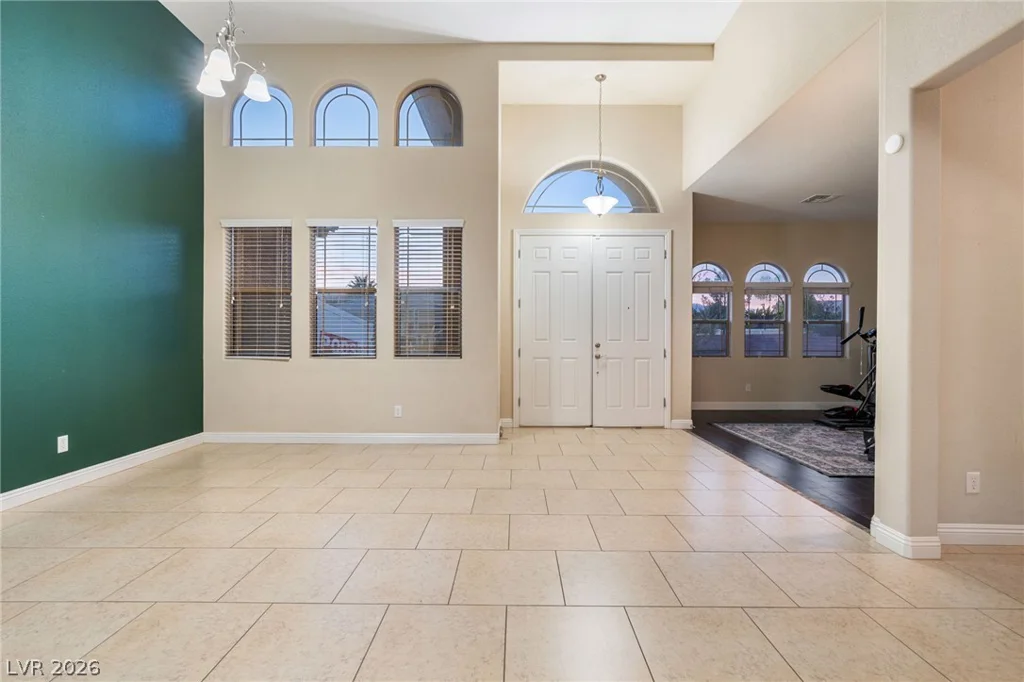 4992 Michael Jay, Las Vegas, NV 89149
