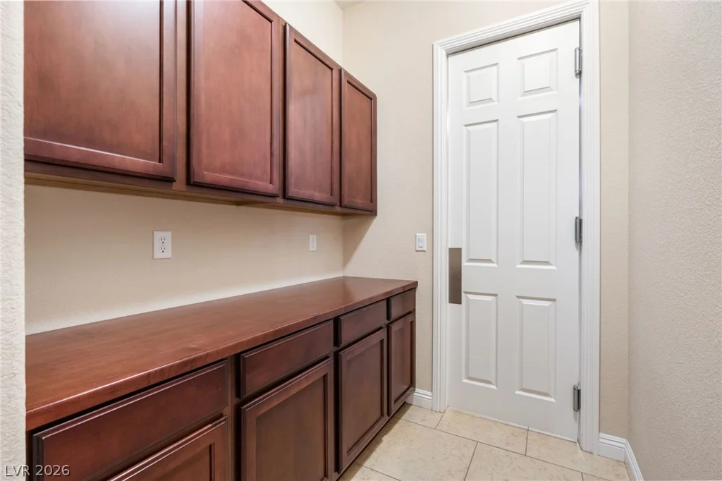 4992 Michael Jay, Las Vegas, NV 89149