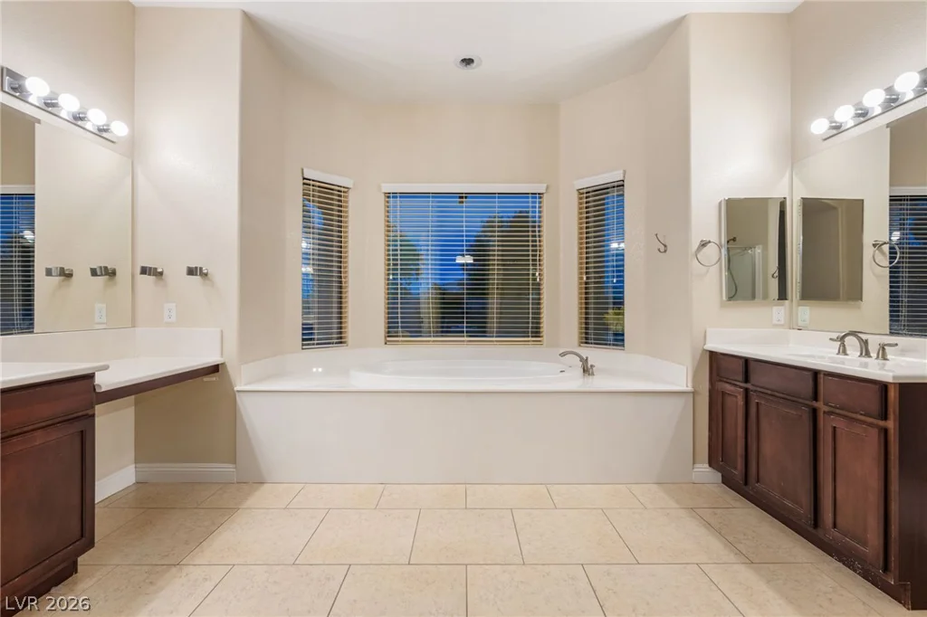 4992 Michael Jay, Las Vegas, NV 89149