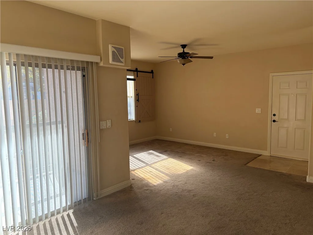 8000 Badura, Las Vegas, NV 89113