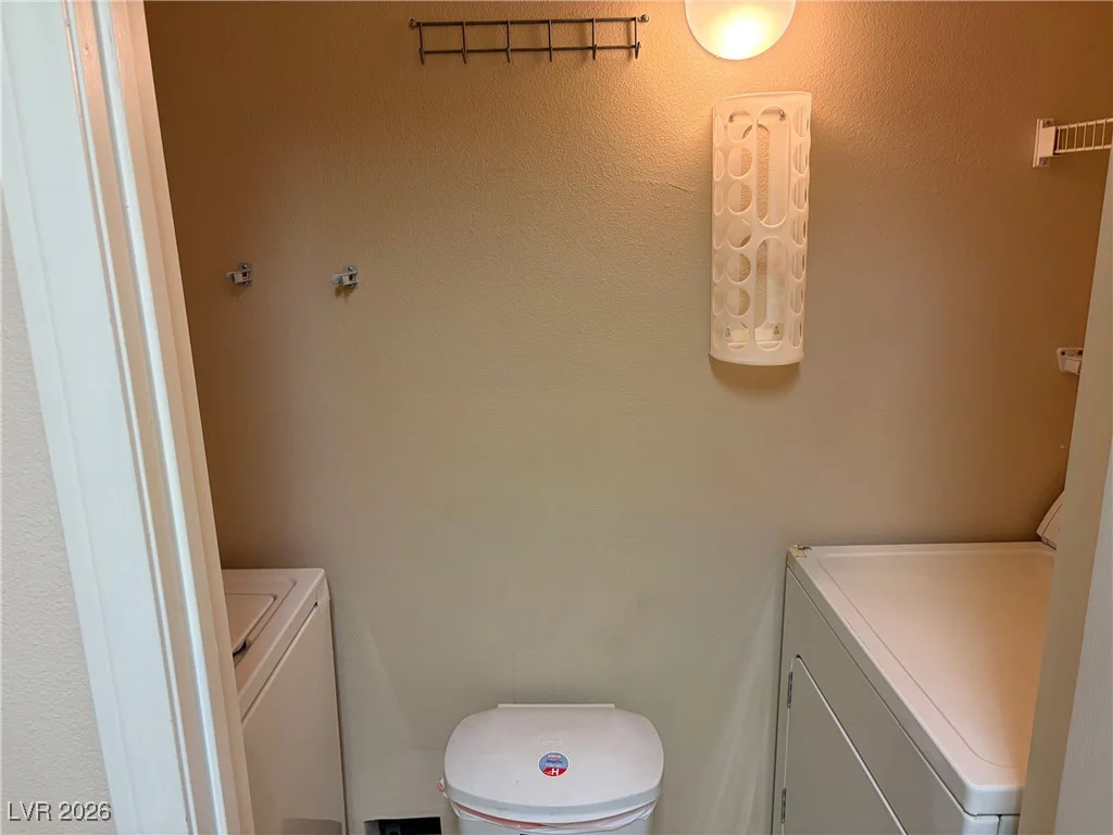 8000 Badura, Las Vegas, NV 89113