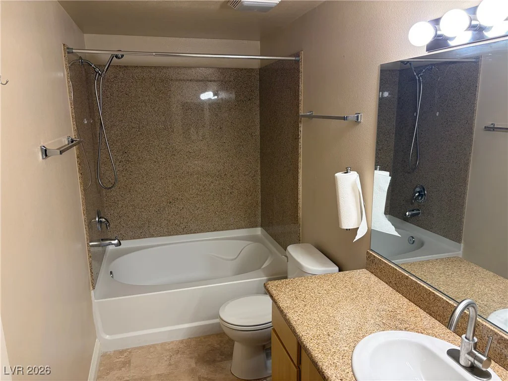 8000 Badura, Las Vegas, NV 89113