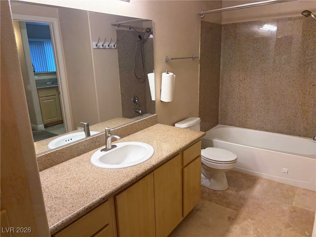 8000 Badura, Las Vegas, NV 89113