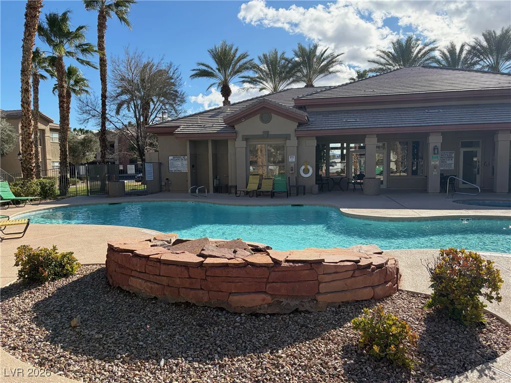 8000 Badura, Las Vegas, NV 89113