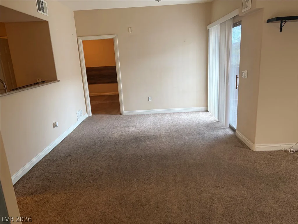 8000 Badura, Las Vegas, NV 89113