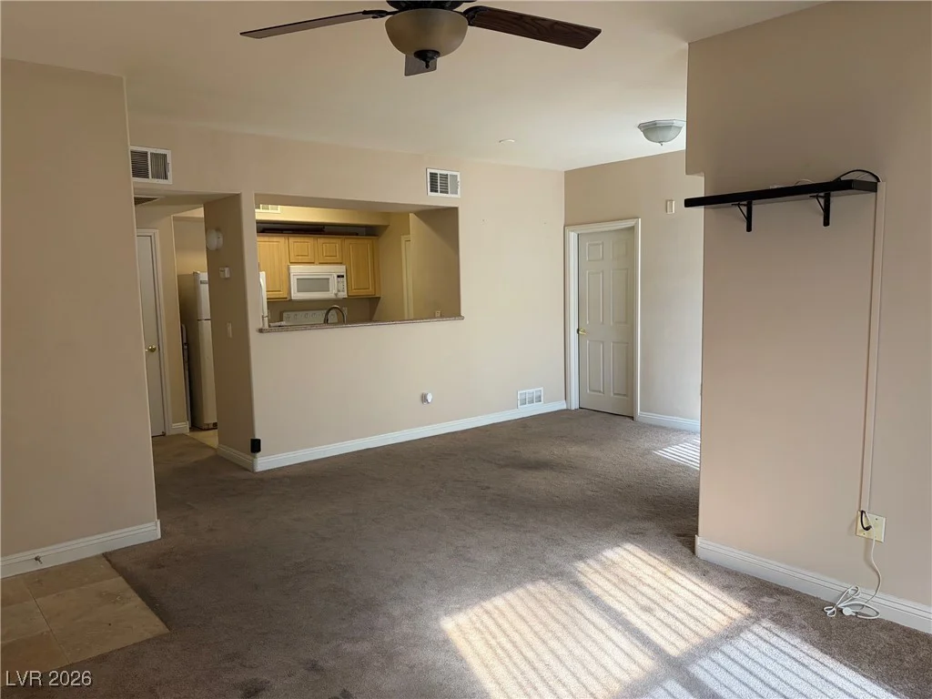8000 Badura, Las Vegas, NV 89113