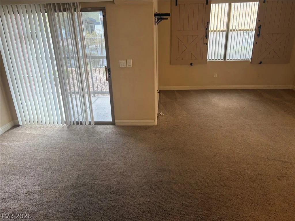8000 Badura, Las Vegas, NV 89113