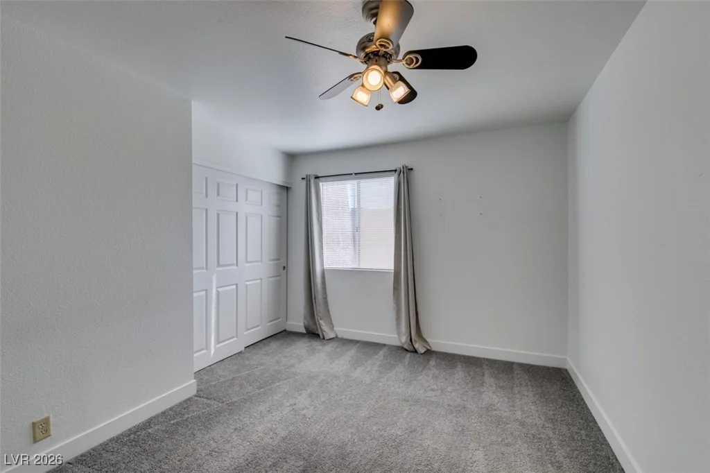 5260 River Glen, Las Vegas, NV 89103