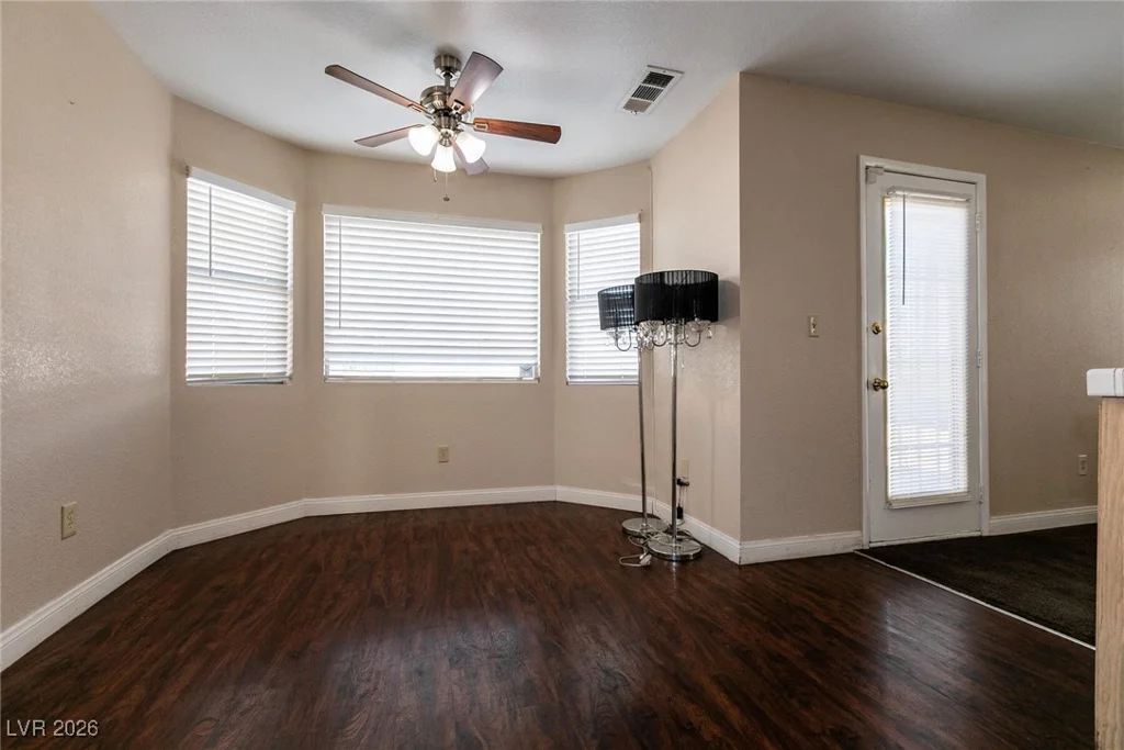 6442 Crystal Dew, Las Vegas, NV 89118