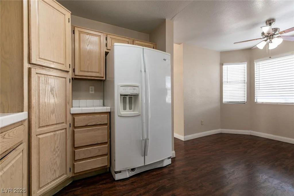 6442 Crystal Dew, Las Vegas, NV 89118