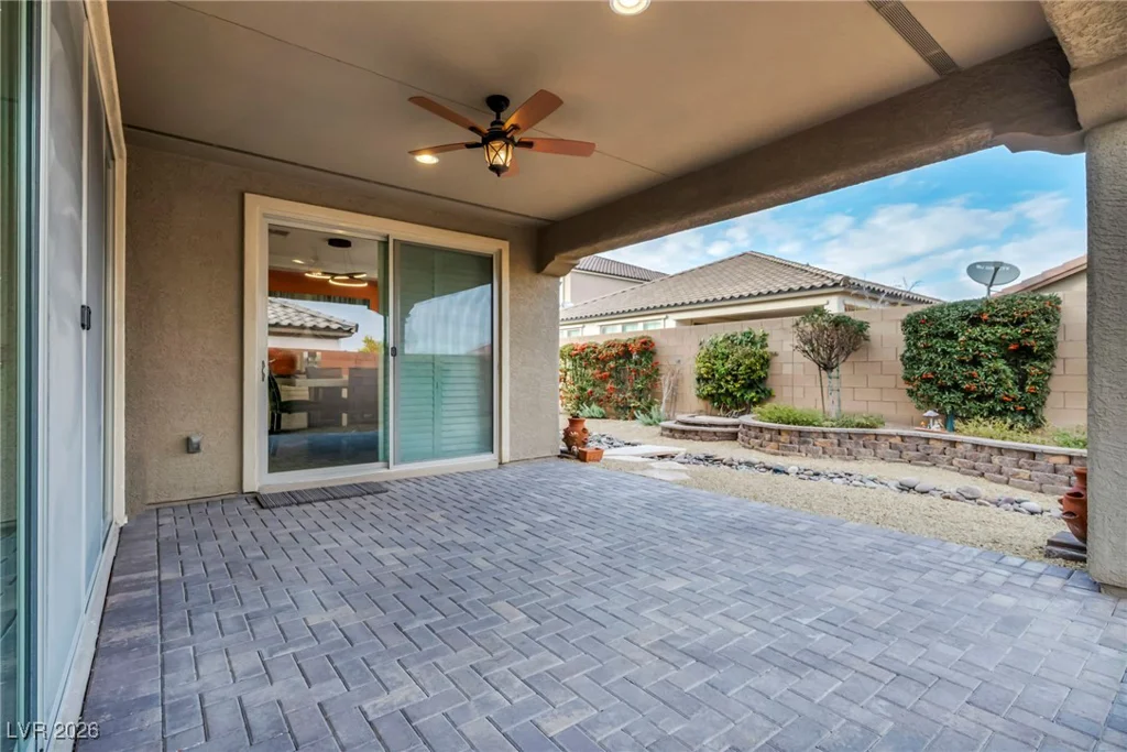 9946 Peaceful Peaks, Las Vegas, NV 89166