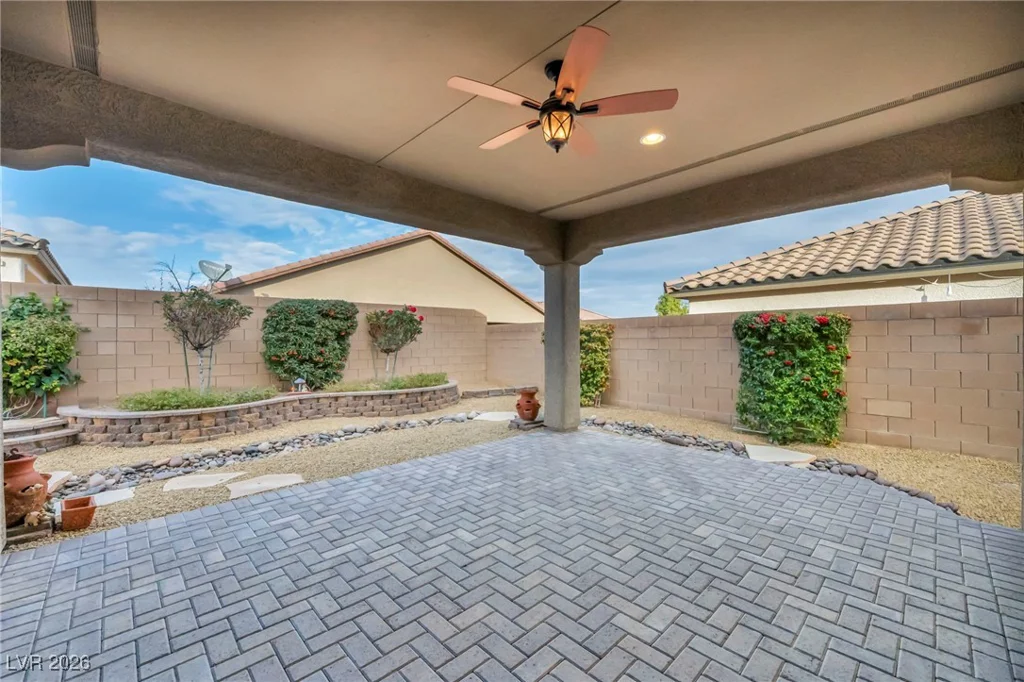 9946 Peaceful Peaks, Las Vegas, NV 89166