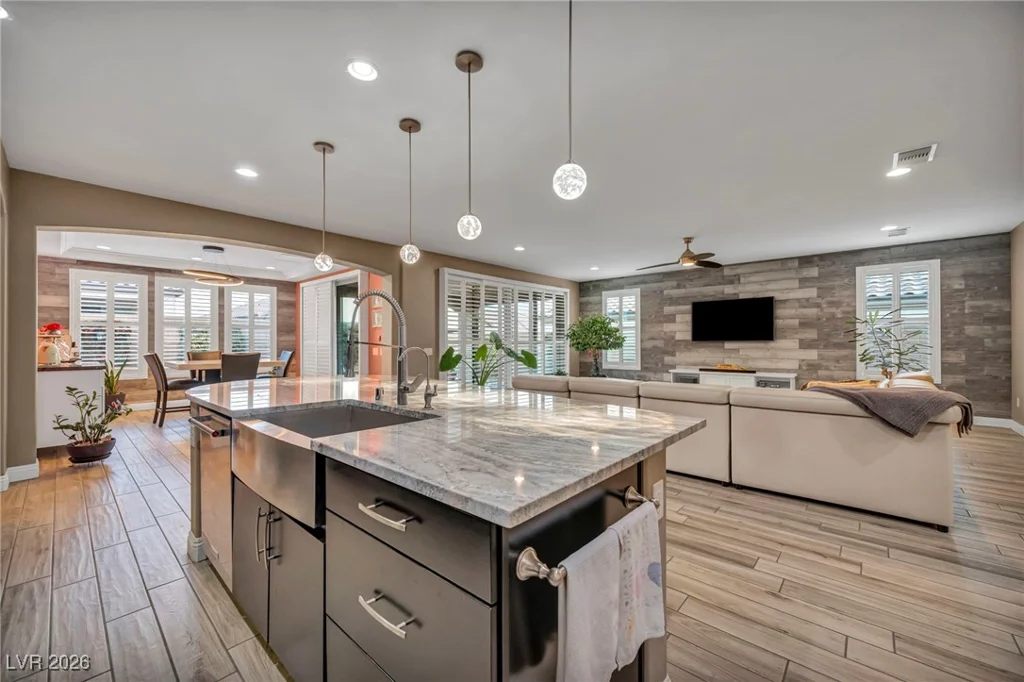 9946 Peaceful Peaks, Las Vegas, NV 89166
