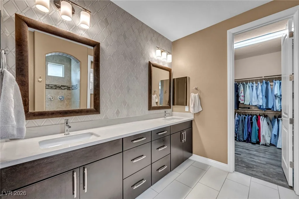 9946 Peaceful Peaks, Las Vegas, NV 89166