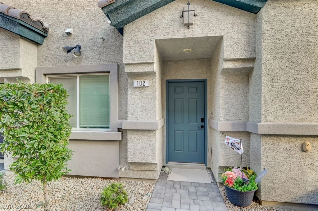4635 Ridgeley, North Las Vegas, NV 89084