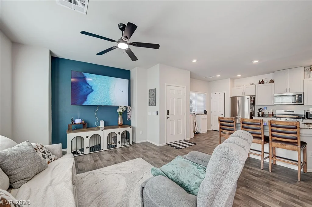 4635 Ridgeley, North Las Vegas, NV 89084