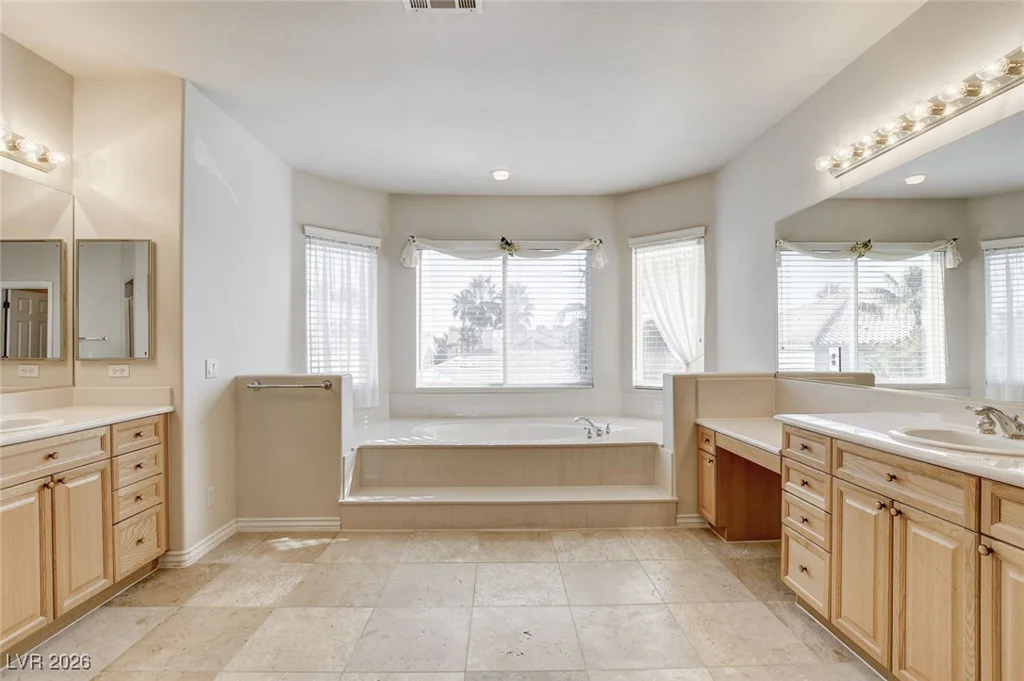 144 Tamarron Cliffs, Las Vegas, NV 89148