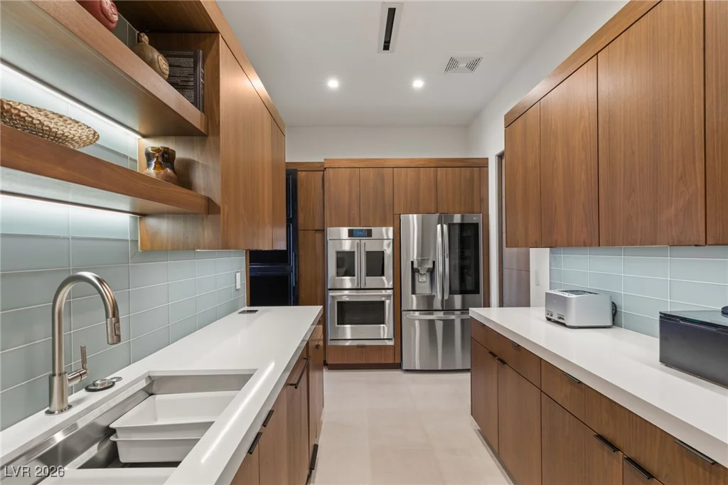 6 Vista Crescent, Henderson, NV 89012