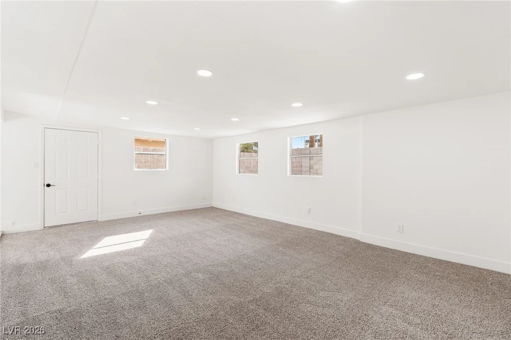 1305 Sattes, Las Vegas, NV 89101