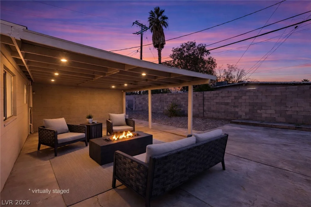 1305 Sattes, Las Vegas, NV 89101