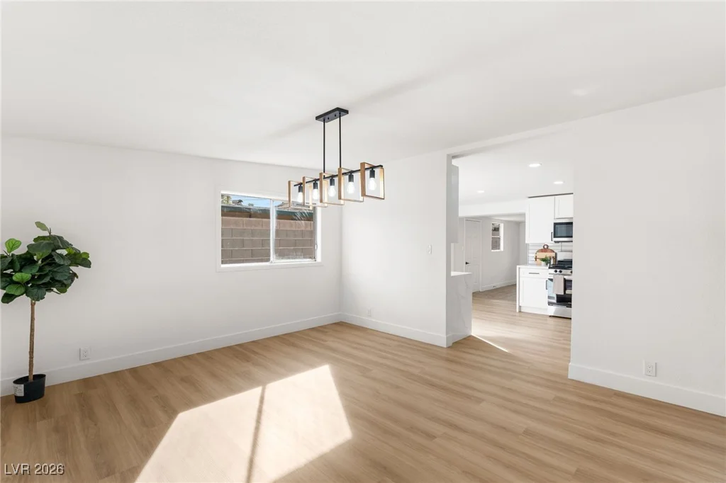 1305 Sattes, Las Vegas, NV 89101