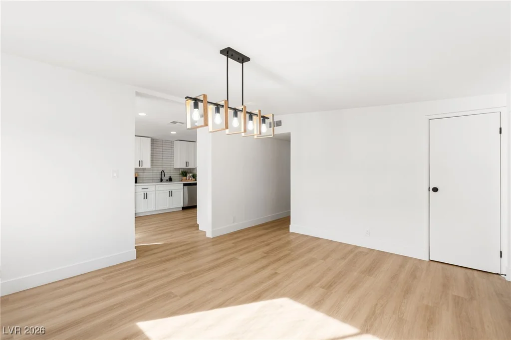 1305 Sattes, Las Vegas, NV 89101