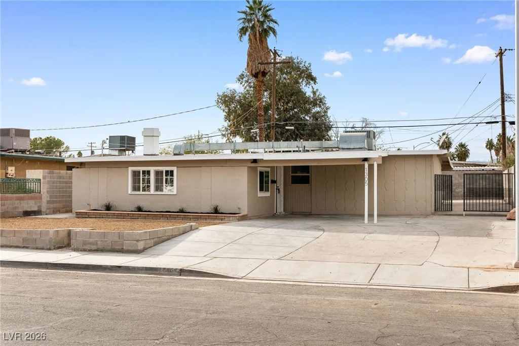 1305 Sattes, Las Vegas, NV 89101