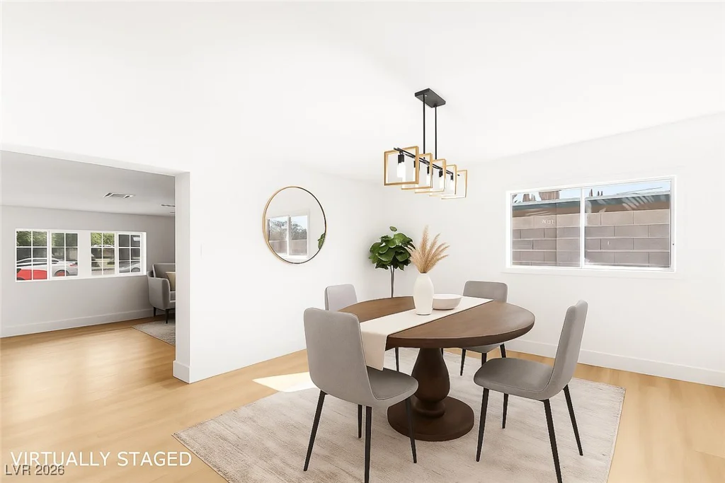 1305 Sattes, Las Vegas, NV 89101