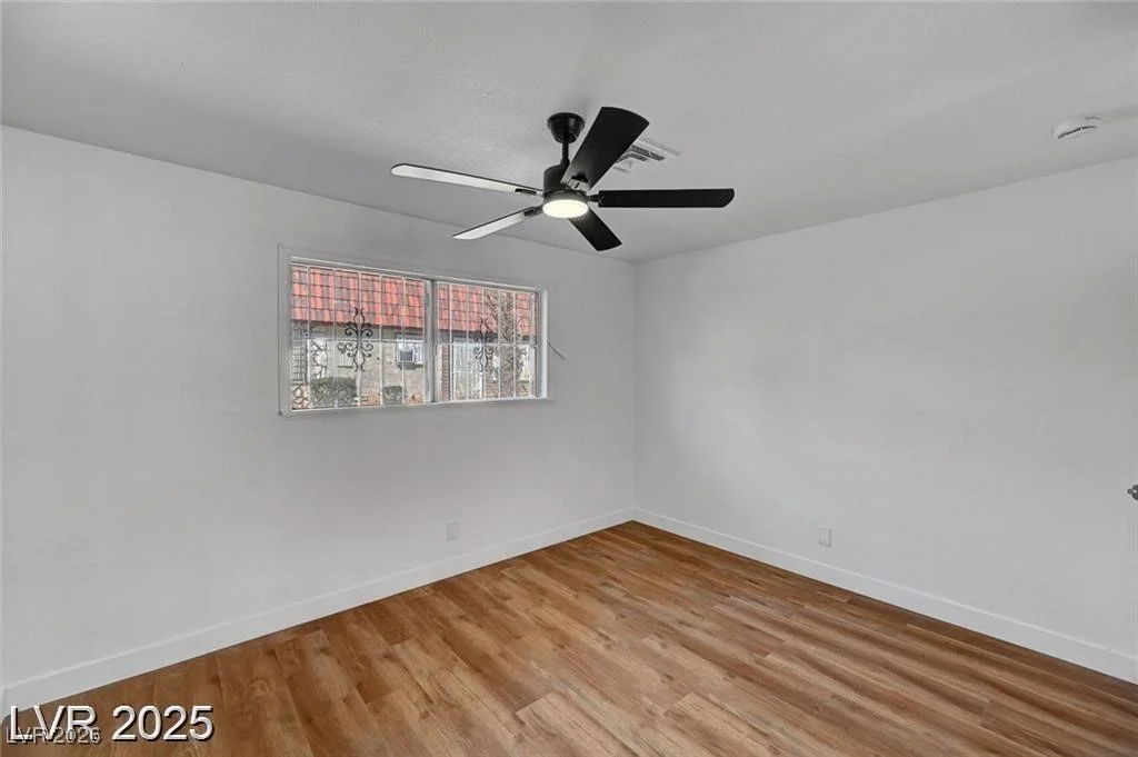 3907 Torsby, Las Vegas, NV 89119