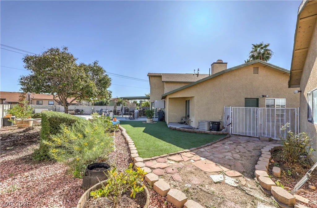 1833 Palo Alto, Las Vegas, NV 89108
